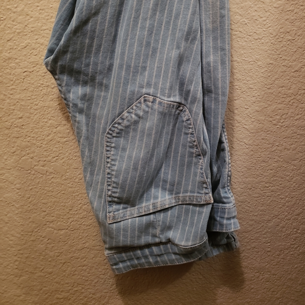 Striped High-Waisted Jeans
